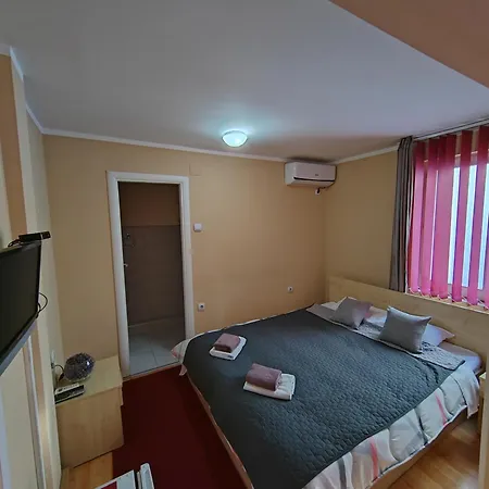 Bed & Breakfast Majesty