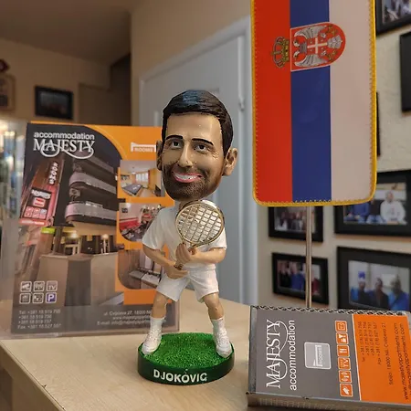 住宿加早餐酒店 Majesty