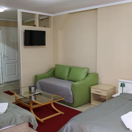 Bed & Breakfast Majesty 3*