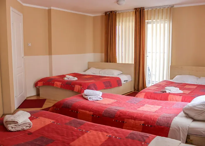 Majesty Panzió Ni